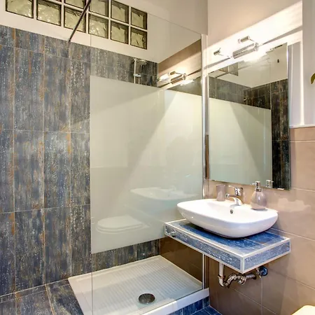 Vatican Cipro Vendégház